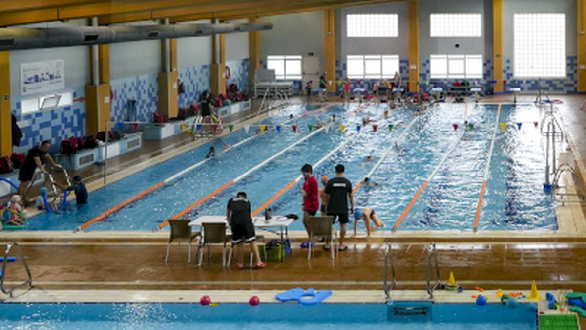 Móstoles amplía su oferta de natación infantil con 150 nuevas plazas para la temporada 2026-2027